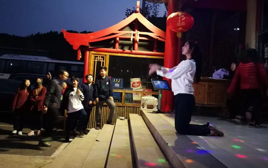 力邁中美“青春飛揚，激情無限”主題社會實踐活動