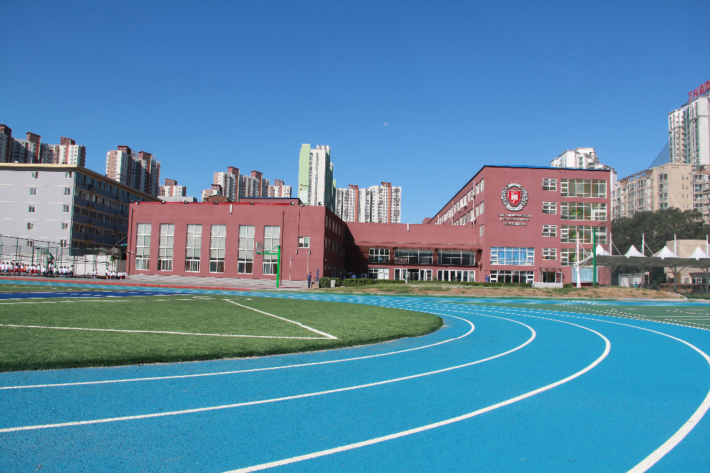 中國孩子最缺的“表達教育”，怎么就成了藤?！扒瞄T磚”