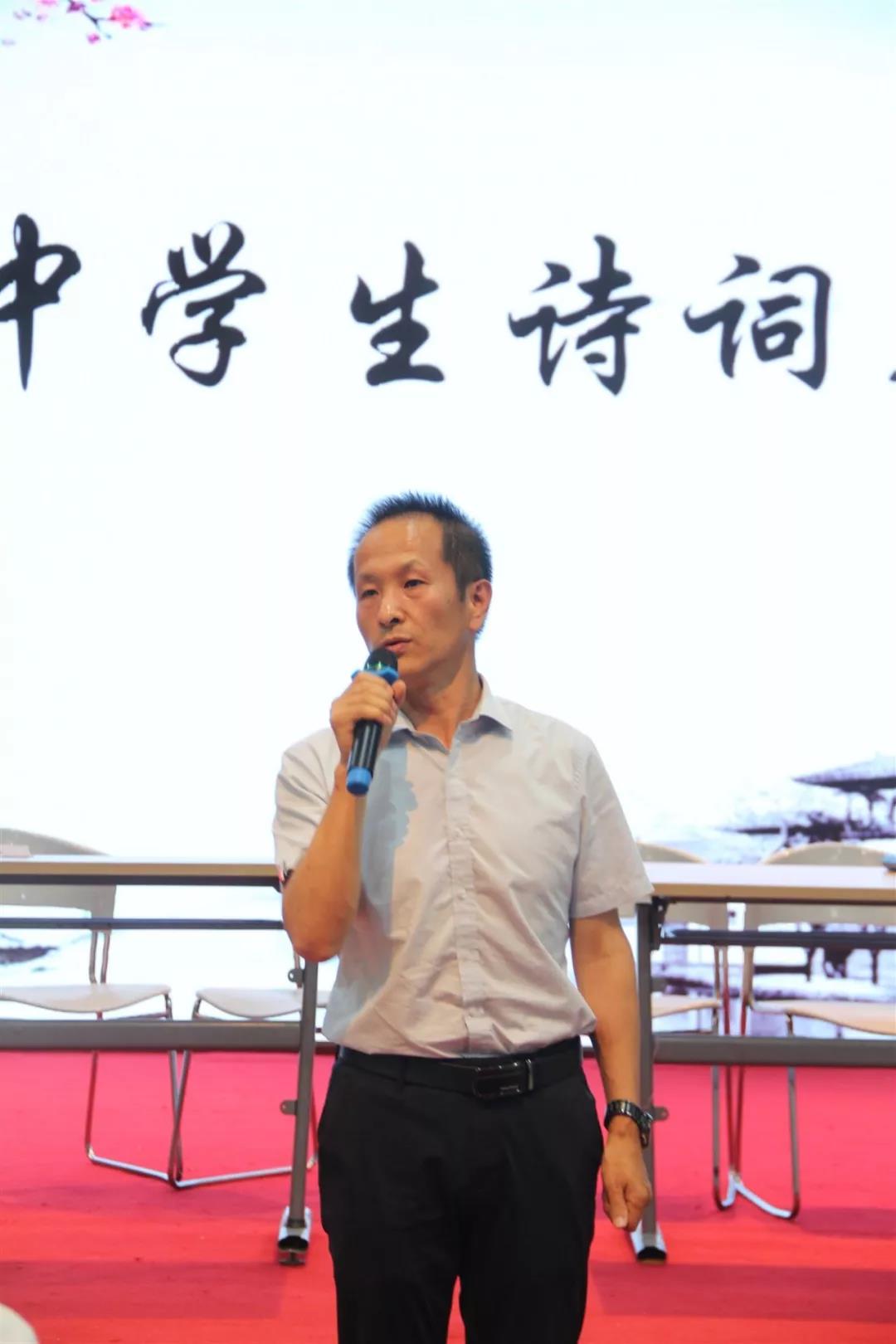 力邁中學(xué)生詩詞大會/尋中華文學(xué)之瑰寶，誦凄美磅礴之詩篇(圖9)