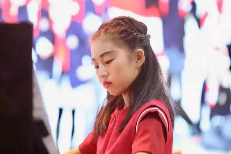“溫暖的棉手套”/力邁中美國(guó)際學(xué)校新年公益音樂(lè)會(huì)(圖21)