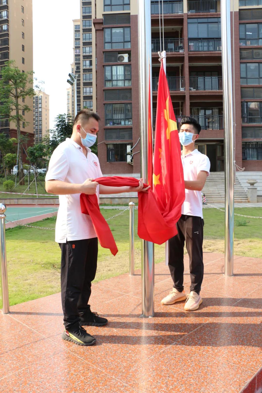 春暖花開時(shí) · 力邁開學(xué)季——力邁中美（國(guó)際）學(xué)校海南校區(qū)開學(xué)典禮(圖2)