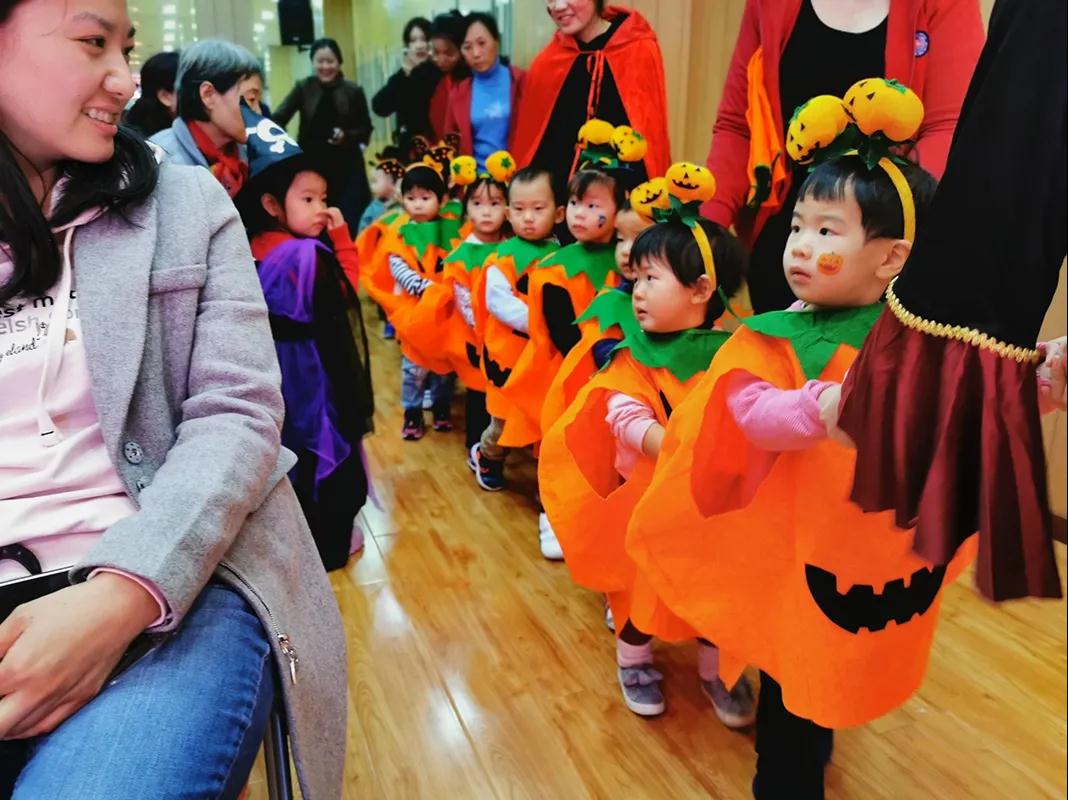 金銀花開了，西瓜甜了，小蝌蚪開始找媽媽了，我們北京園也要開園了！(圖1)