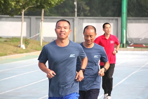 月圓中秋，家國同慶|力邁中美國際學(xué)校教職工秋季運動會(圖14)