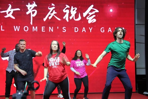 陽(yáng)春三月，春風(fēng)十里不如你丨三八女神節(jié)快樂(lè)！(圖24)