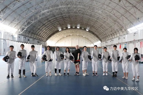 寶劍鋒從磨礪出｜前國(guó)家隊(duì)女子擊劍主教練王鈺女士執(zhí)教力邁國(guó)際高中！(圖11)